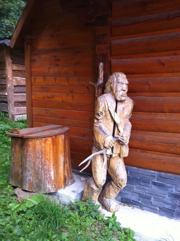 Chata Devena Valča Zimmer foto